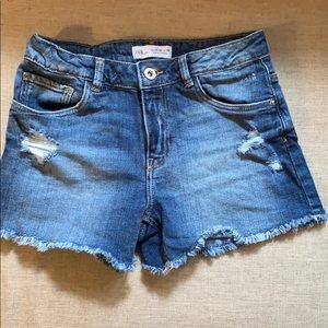 Zara ripped jean shorts